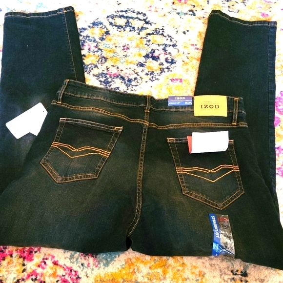 Izod Other - Izod Straight fit Jeans, Comfort stretch